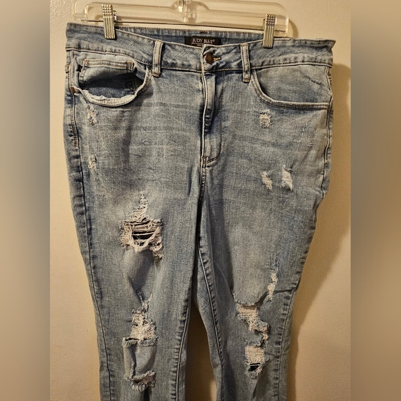 Judy Blue Jeans Boyfriend Fit Distressed Blue Jeans Women's Size 18W - Picture 2 of 13